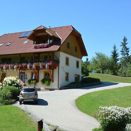 Haus Ingrid Apartment Sankt Georgen ob Murau Bagian luar foto