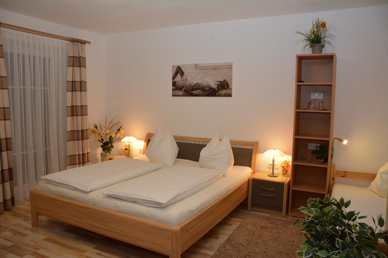 Haus Ingrid Apartment Sankt Georgen ob Murau Bagian luar foto