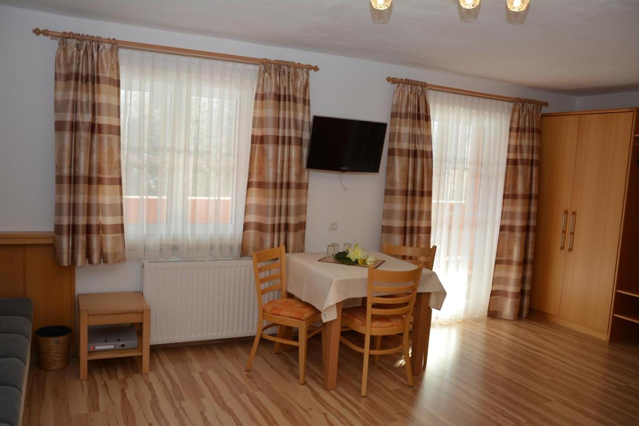 Haus Ingrid Apartment Sankt Georgen ob Murau Bagian luar foto